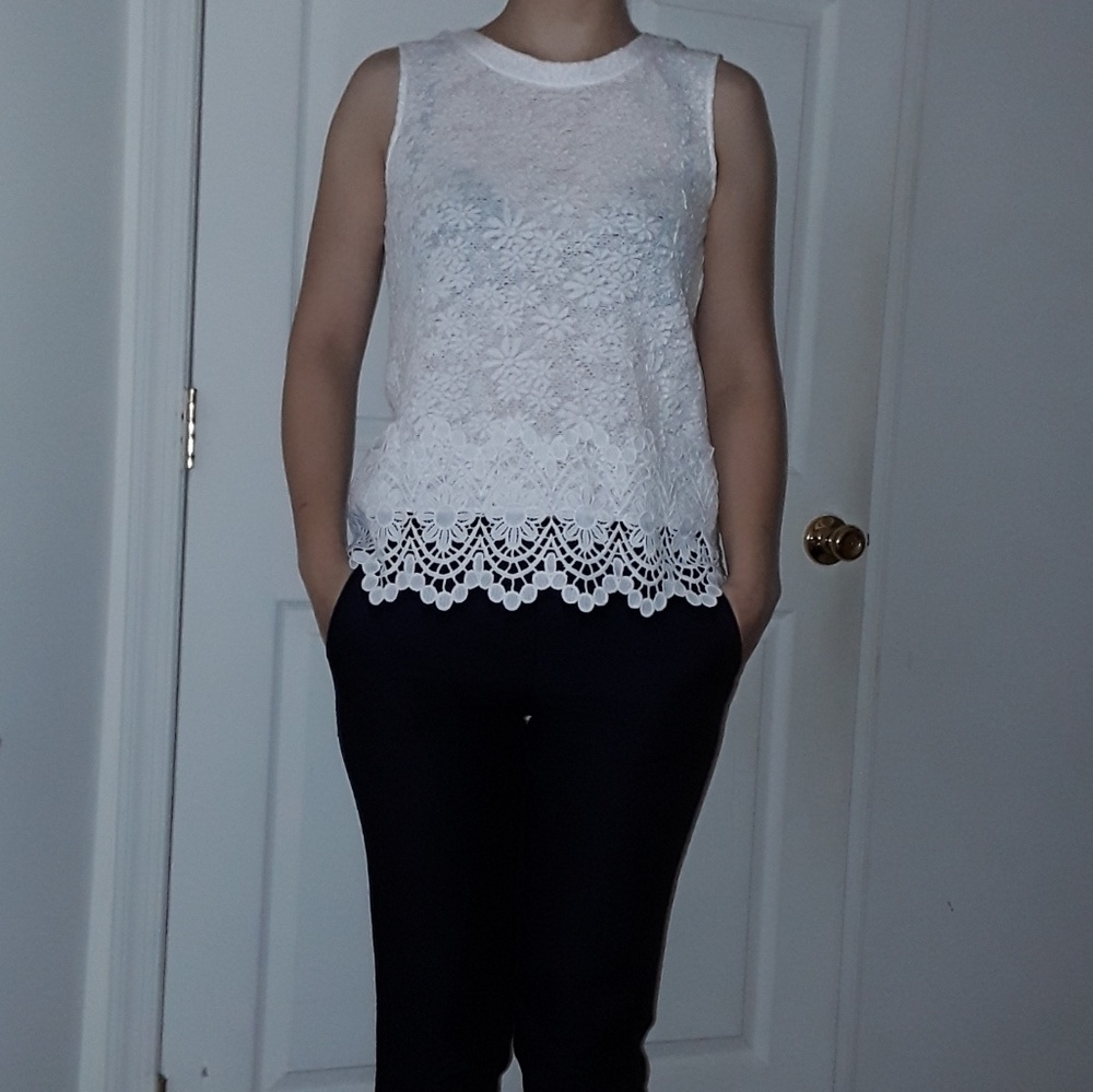 OASIS White Textured Sleeveless Top